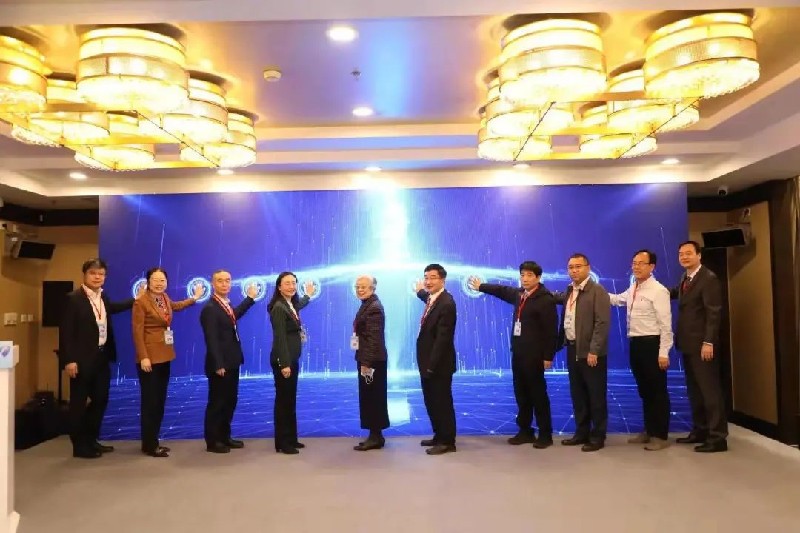 首届中西医结合肺癌整合治疗高级研讨会在京举办